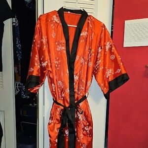 Elegant Floral Satin Kimono Robe - Red and Black